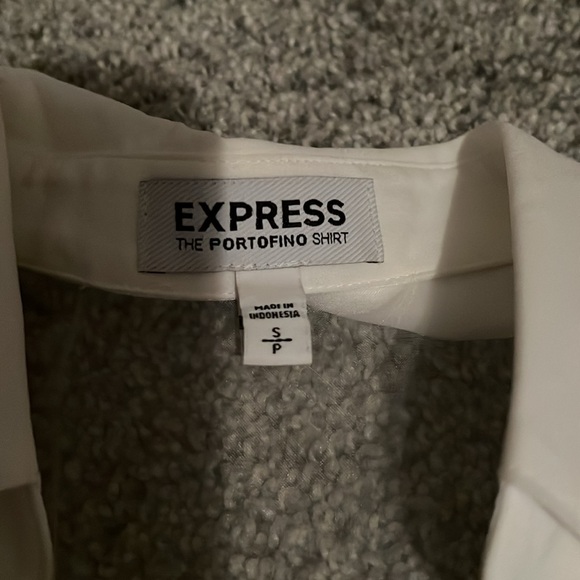 Women’s Express white sheer blouse size small - Picture 3 of 4